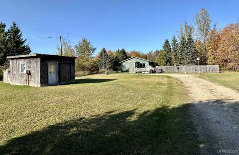 E4054 Trout Lake, Chatham, MI 49816