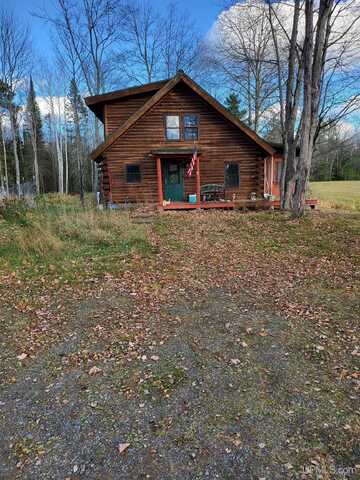 13749 Koski Rd, Baraga, MI 49908