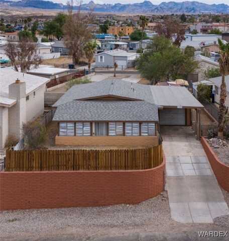 1394 Lincoln Lane, Bullhead City, AZ 86442