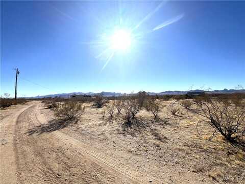 306-48-008u S CONCHO Road, Golden Valley, AZ 86413