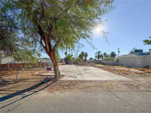 2212 Ventura Drive, Bullhead City, AZ 86442