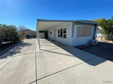 1949 E Riverbend Circle, Bullhead City, AZ 86442