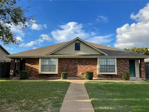 306 Williams Road, Lorena, TX 76655