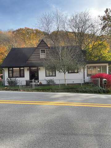 ***1608 Allegheny Street, Follansbee, WV 26037