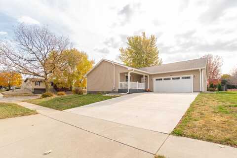 941 Prestien Drive, Denver, IA 50622