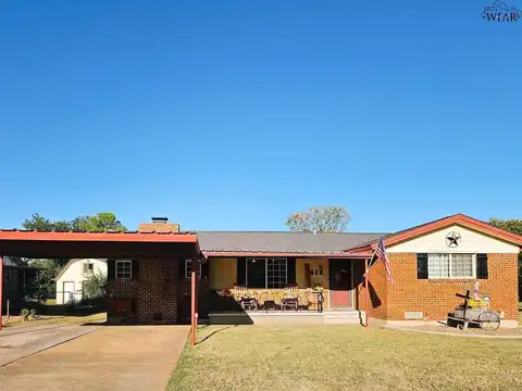 412 VAUGHN STREET, Burkburnett, TX 76354