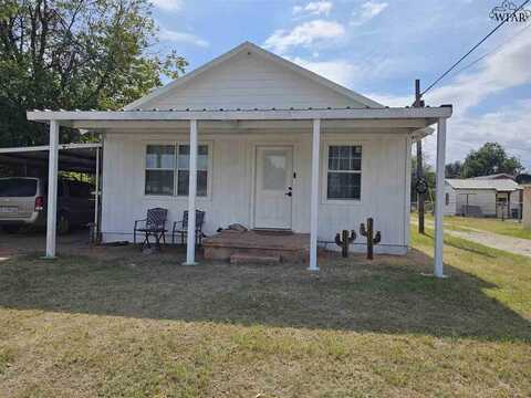 340 W D STREET, Munday, TX 76371