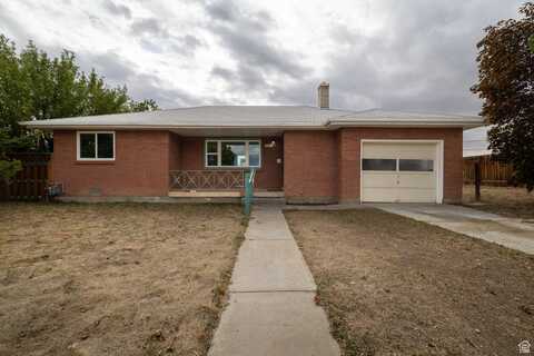 689 W 250 N, Vernal, UT 84078