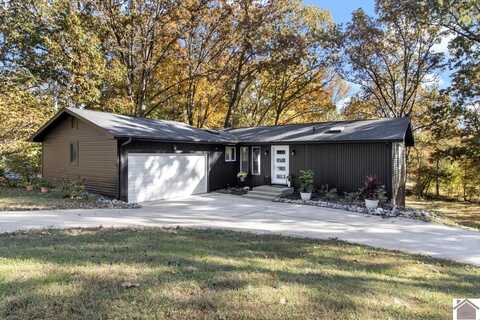 273 Bayshore Drive, Cadiz, KY 42211