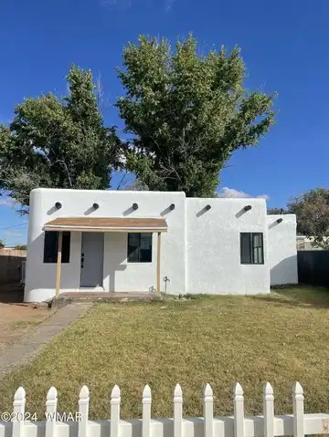 456 N 6Th Avenue, Holbrook, AZ 86025