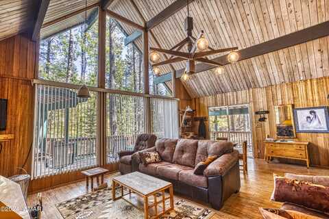 6417 Buck Springs Road, Pinetop, AZ 85935