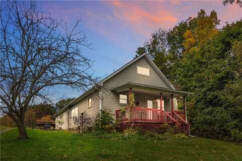 2075 State Rd, Shenango, PA 16101