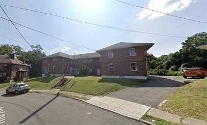 421 Ohio Ave, Clairton, PA 15025