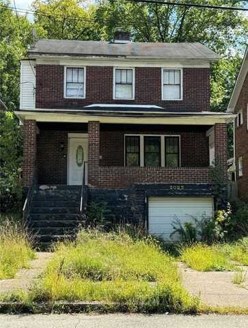 2022 Boggs Ave, Wilkinsburg, PA 15221