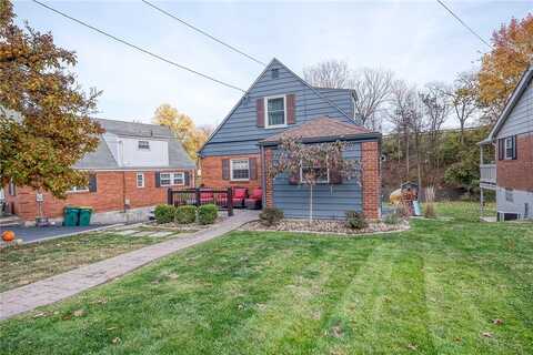 33 Barton Dr, Churchill, PA 15221