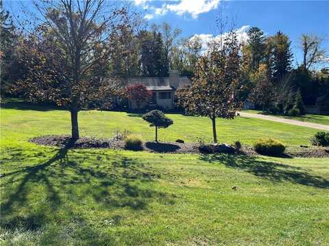 4755 Hilltop Lane, Bethel Park, PA 15102