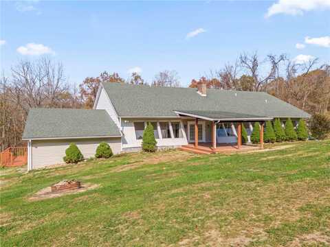 1905 Vista Valley Rd, Titusville, PA 15301