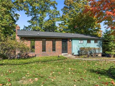 31 Collinwood Dr, O'Hara, PA 15215