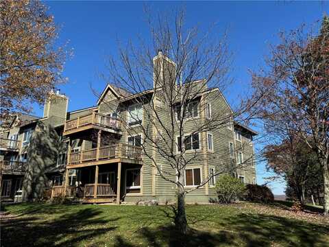 5330 Summit Drive, Hidden Valley, PA 15502