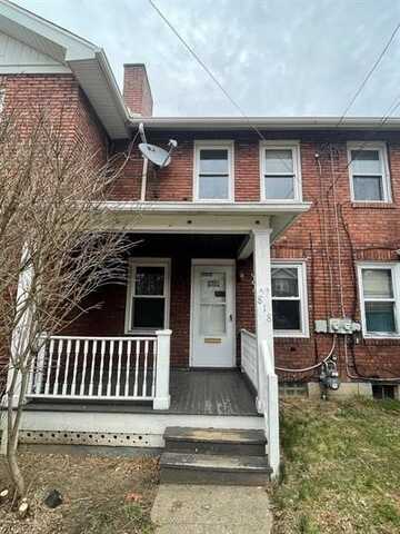 818 Vankirk Street, Clairton, PA 15025