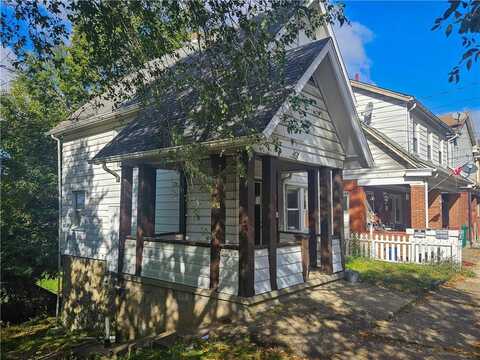 205 Spencer Ave, Gregg, PA 15227