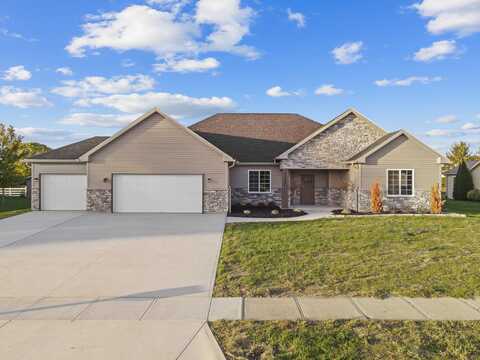 9588 Augusta Lane, Piqua, OH 45356