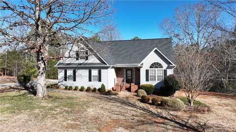 221 Silver Ridge Drive, Central, SC 29630