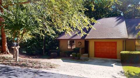 2141 Shea Lane, Seneca, SC 29672