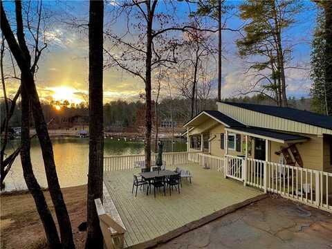 619 Crossland Creek Court, Tamassee, SC 29686