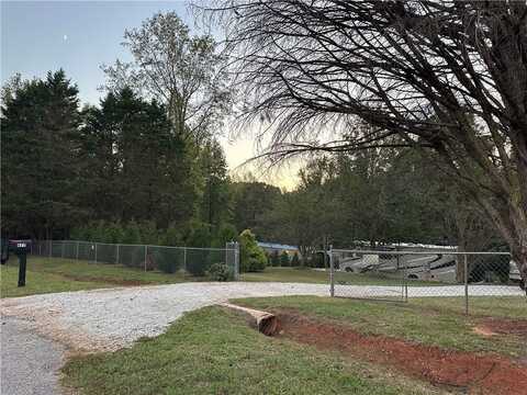 477 Wilderness Road, Fair Play, SC 29643