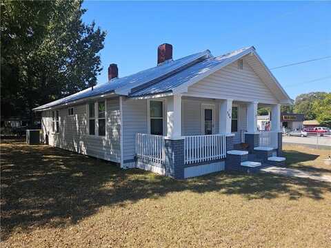 306 E Savannah Street, Calhoun Falls, SC 29628