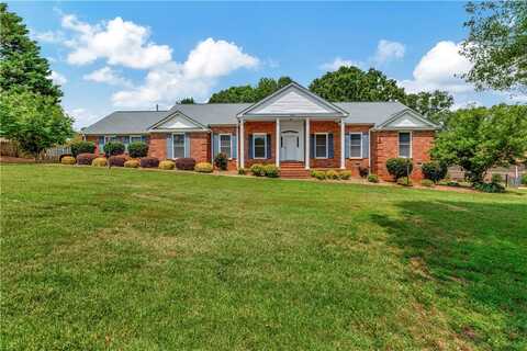 403 Regency Circle, Anderson, SC 29625