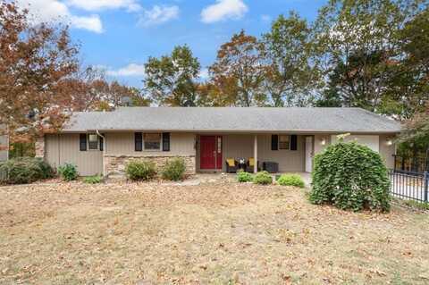 120 Summit DR, Holiday Island, AR 72631