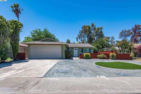 5353 Lilac Ave, Livermore, CA 94551