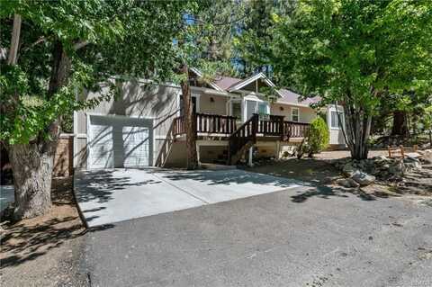 41432 Oak Street, Big Bear Lake, CA 92315