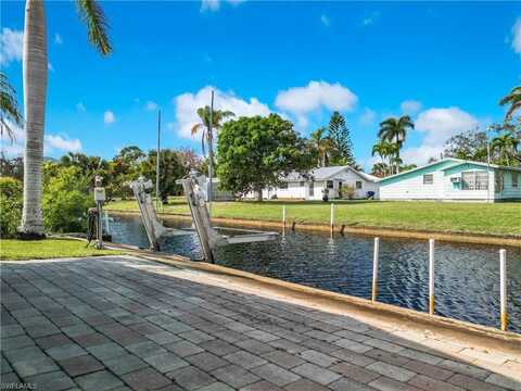 27571 Tarpon, BONITA SPRINGS, FL 34134