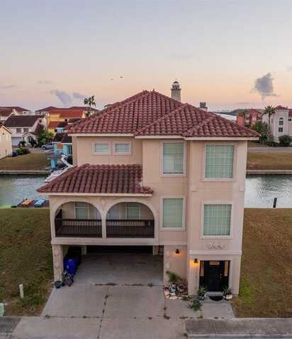 718 Crown Harbor Drive, Corpus Christi, TX 78402