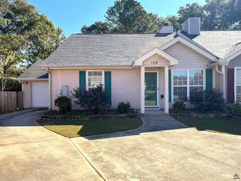 124 Pershing Place Court, Warner Robins, GA 31088