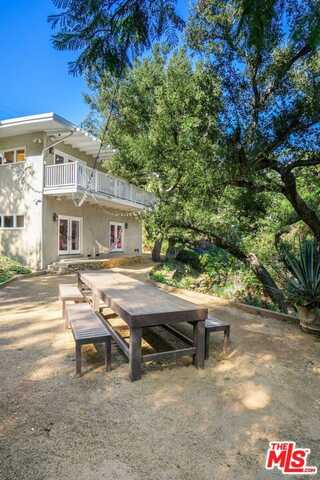 9016 Wonderland Ave, Los Angeles, CA 90046