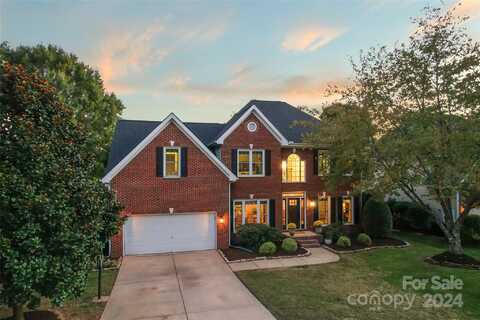 12628 Willingdon Road, Huntersville, NC 28078