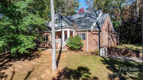 4100 Rainbow Hills Drive, Hickory, NC 28602