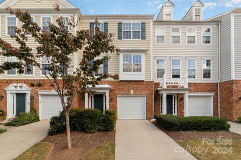 2935 Castleberry Court, Charlotte, NC 28209