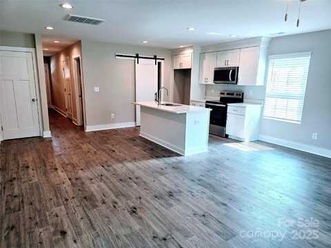 2014 Crown Point Drive unit: 2008-B, Albemarle, NC 28001
