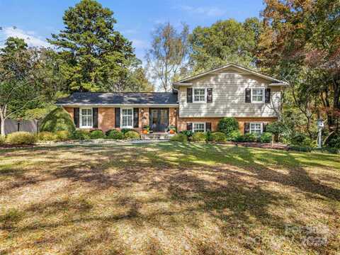 5652 Lansing Drive, Charlotte, NC 28270