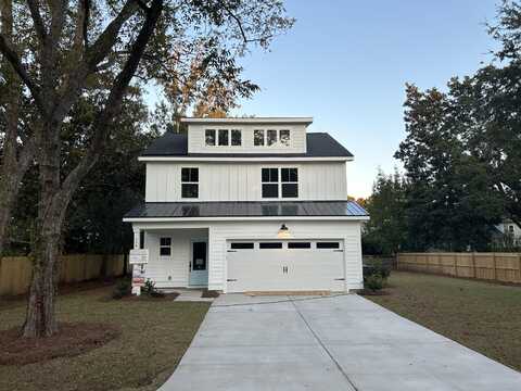 588 Riser Drive, Charleston, SC 29412