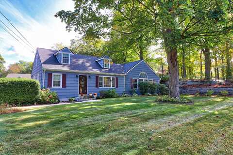 158 Willow Street, Cheshire, CT 06410