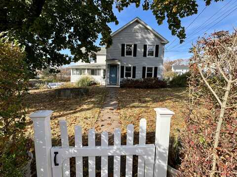 125 Thimble Island Road, Branford, CT 06405