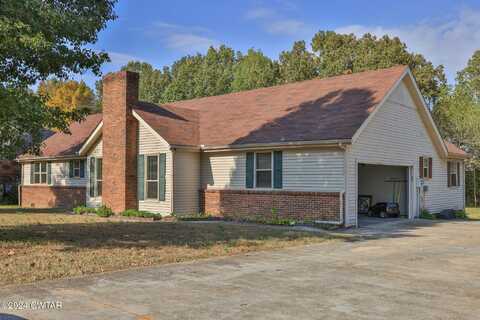 135 Bunny Ln, Martin, TN 38237