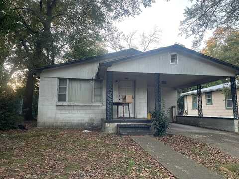 711 Hutchins Street, Dothan, AL 36303