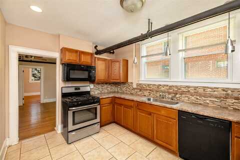 3940 University Avenue unit: 1, Des Moines, IA 50311